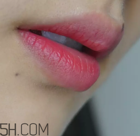 紀梵希禁忌之吻16號是什么顏色？紀梵希哪個色號適合黃皮？