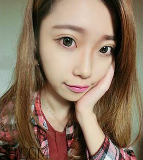 梅子色口紅哪個牌子好？絲絨口紅怎么涂好看？