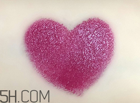 紀梵?？诩t315適合什么人？紀梵希粗管328適合黃皮嗎？