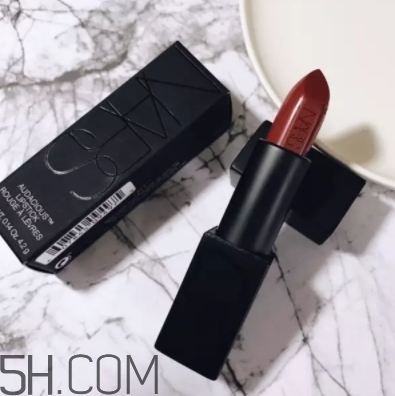 nars mona口紅顯白嗎？nars mona適合黃皮嗎？