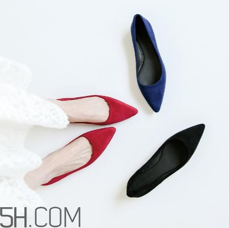 絨面鞋子發(fā)霉怎么處理？絨面鞋子發(fā)白怎么辦？