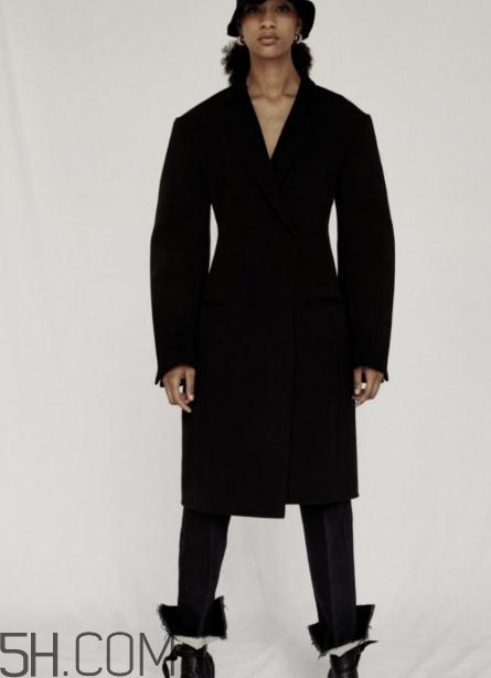 celine2018早春服裝系列好看嗎_款式有哪些？