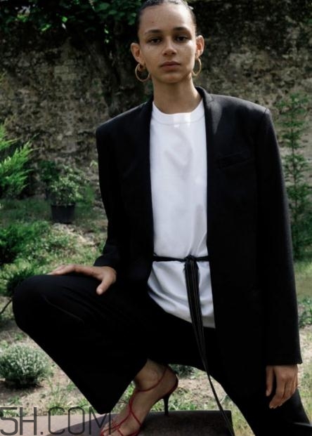 celine2018早春服裝系列好看嗎_款式有哪些？