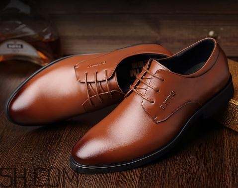 皮鞋掉色染襪子怎么辦？皮鞋掉色了如何補(bǔ)救？