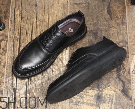 皮鞋被刮壞了怎么修復(fù)？皮鞋刮破皮了怎么辦？