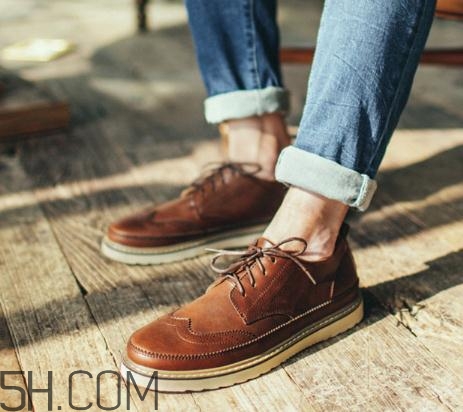 皮鞋可以用水洗嗎？皮鞋水洗了怎么補(bǔ)救？