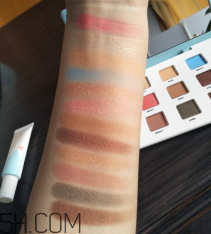 逸茉眼影好用嗎？inmoo逸茉眼影色號試色