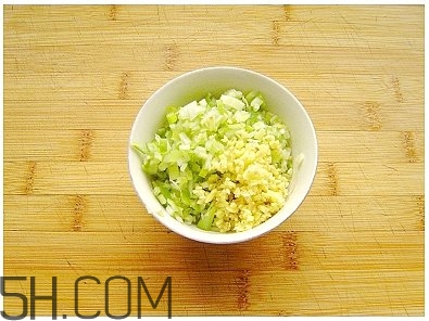 蓮藕可以和豆腐一起吃嗎？蓮藕和豆腐一起吃有什么好處？