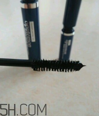 歐蒙睫毛膏和火烈鳥哪個好?歐蒙睫毛膏好用嗎？