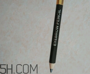 歐蒙睫毛膏和火烈鳥哪個好?歐蒙睫毛膏好用嗎？