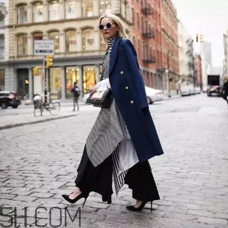 冬天穿裙子怎么搭配？冬天穿裙子搭配圖