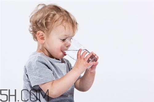 小孩咳嗽有痰怎么辦？小孩咳嗽怎么辦？