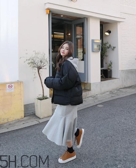 短款棉衣怎樣搭配？短款棉襖穿著搭配圖片
