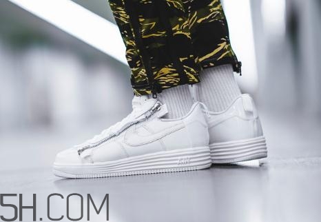 acronym與nike聯(lián)名款lunar force 1上腳效果_發(fā)售時(shí)間 acronym與nike聯(lián)名款lunar force 1上腳效果_發(fā)售時(shí)間