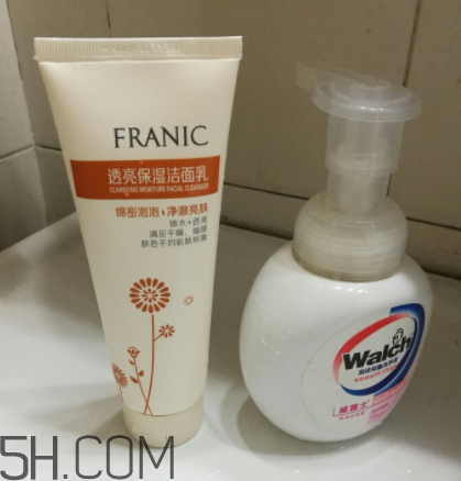 法蘭琳卡維c潔面乳好用嗎_法蘭琳卡維c潔面乳使用心得 法蘭琳卡維c潔面乳好用嗎_法蘭琳卡維c潔面乳使用心得