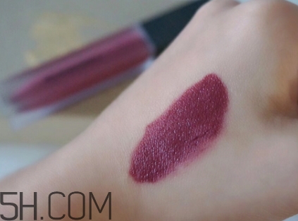 burberry牛血色口紅是幾號？burberry巴寶莉牛血色試色