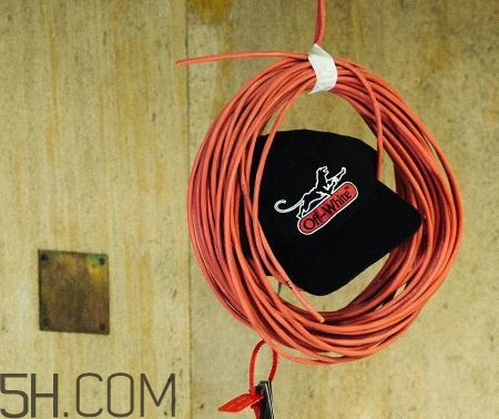 km20與off white聯(lián)名系列發(fā)售時(shí)間_在哪買？