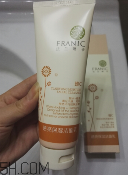 法蘭琳卡維c潔面乳多少錢(qián)_法蘭琳卡維c潔面乳專(zhuān)柜價(jià)格 法蘭琳卡維c潔面乳多少錢(qián)_法蘭琳卡維c潔面乳專(zhuān)柜價(jià)格