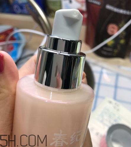 春紀(jì)新彈力嬌嫩菁華乳好用嗎？春紀(jì)新彈力嬌嫩菁華乳評(píng)測(cè)