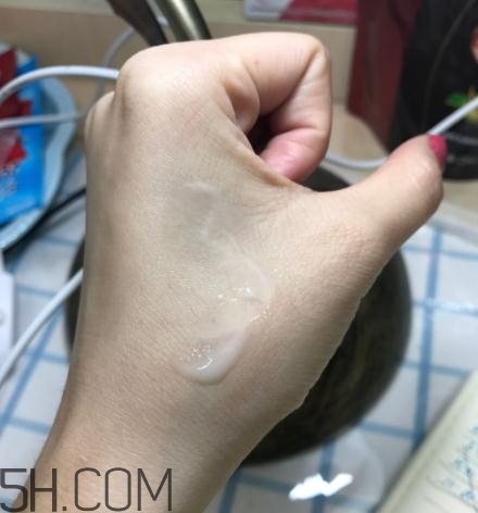 春紀(jì)新彈力嬌嫩菁華乳好用嗎？春紀(jì)新彈力嬌嫩菁華乳評(píng)測(cè)