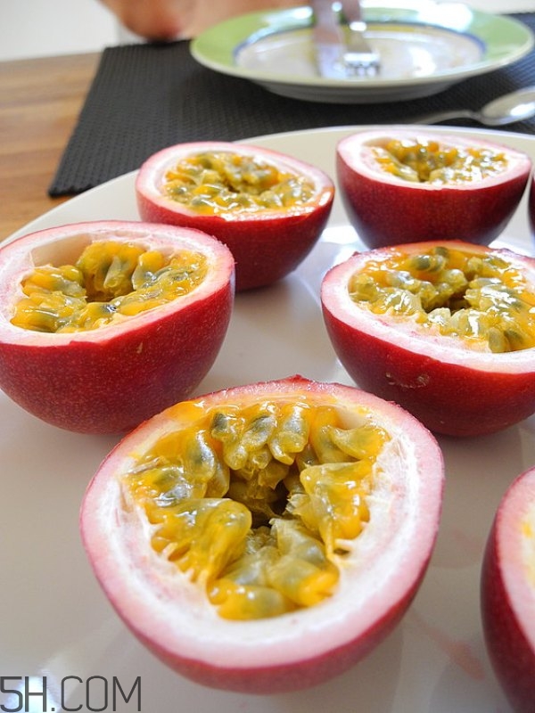 百香果放冰箱能放幾天？怎么判斷百香果壞沒壞？