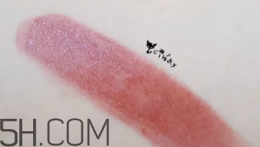 burberry口紅97和93哪個好看？burberry巴寶莉97和93對比