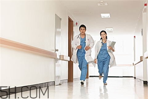 神經(jīng)衰弱能喝酒嗎？神經(jīng)衰弱能喝茶嗎？