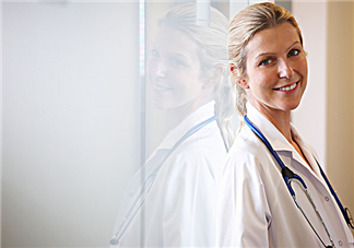 強(qiáng)迫癥需要看醫(yī)生嗎？強(qiáng)迫癥需要休學(xué)嗎？