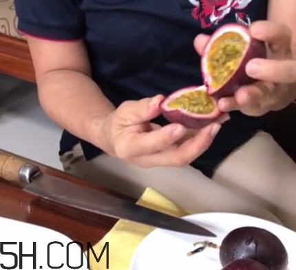 百香果切開(kāi)后怎么保存？百香果切開(kāi)后能放多長(zhǎng)時(shí)間呢？