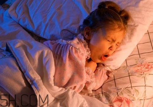 小孩咳嗽是什么原因？小孩咳嗽吃什么好？