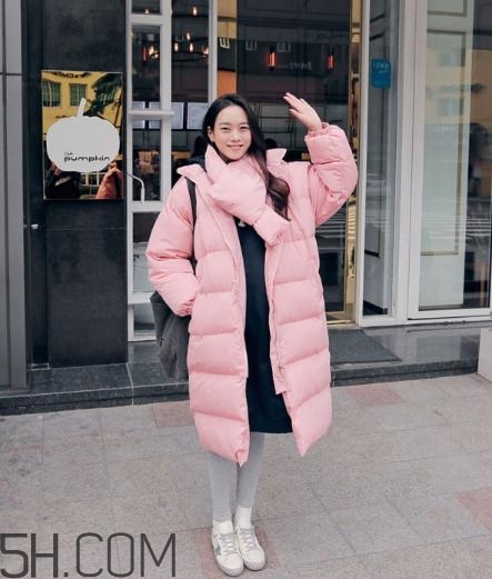 粉色棉服怎么搭配？粉色棉衣搭配圖片