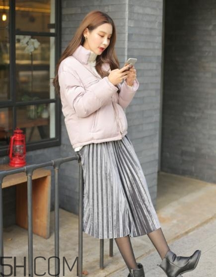 粉色棉服怎么搭配？粉色棉衣搭配圖片