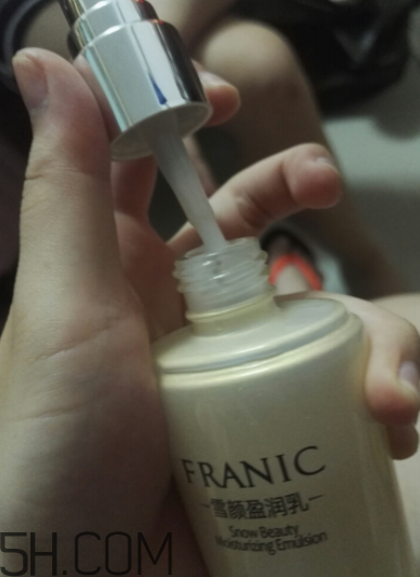 法蘭琳卡雪顏盈潤乳怎么用_使用方法 法蘭琳卡雪顏盈潤乳怎么用_使用方法