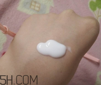 法蘭琳卡雪顏盈潤乳怎么用_使用方法 法蘭琳卡雪顏盈潤乳怎么用_使用方法