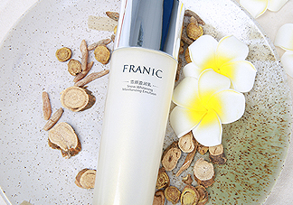 法蘭琳卡雪顏盈潤(rùn)乳怎么用_使用方法