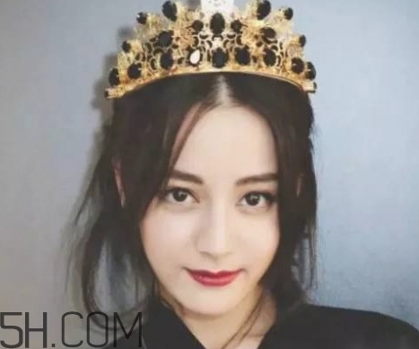 玫紅色口紅配什么眼影？玫紅色口紅眼影顏色搭配