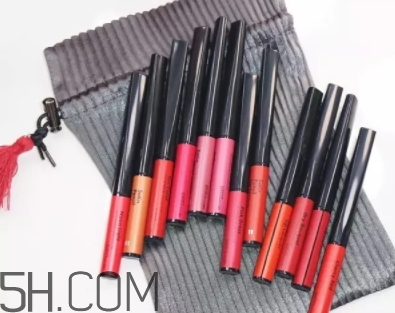 橘紅色口紅適合什么膚色？橘紅色口紅適合黃皮膚嗎？