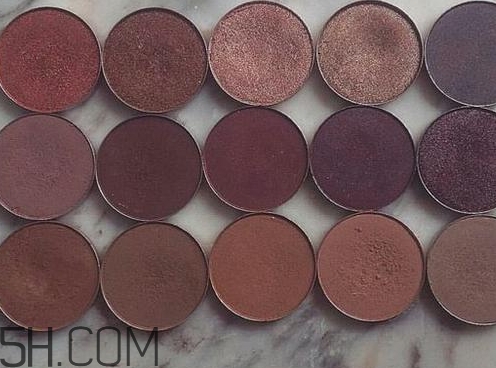 勃艮第紅是什么顏色？勃艮第色是酒紅色嗎？