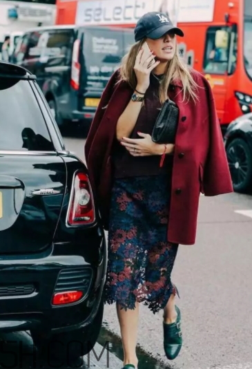 勃艮第紅是什么顏色？勃艮第色是酒紅色嗎？