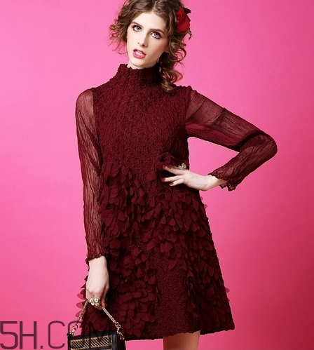 勃艮第紅怎么搭配？勃艮第色搭配什么顏色好看？