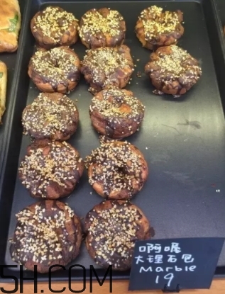 臟臟包哪里買？網(wǎng)紅巧克力臟臟包店鋪地址