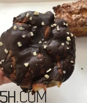 臟臟包哪里買？網(wǎng)紅巧克力臟臟包店鋪地址