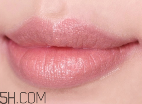 香奈兒蠟筆唇膏口紅試色 涂口紅的注意事項 香奈兒蠟筆唇膏口紅試色 涂口紅的注意事項