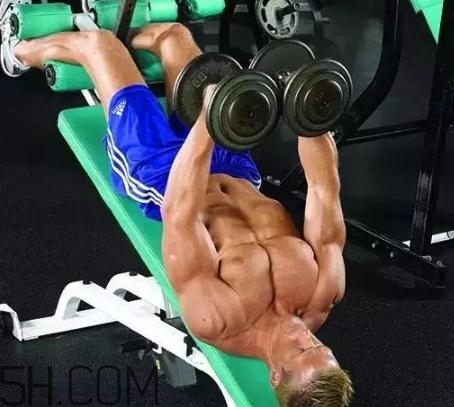 啞鈴飛鳥(niǎo)練哪里的肌肉？啞鈴飛鳥(niǎo)怎么做？