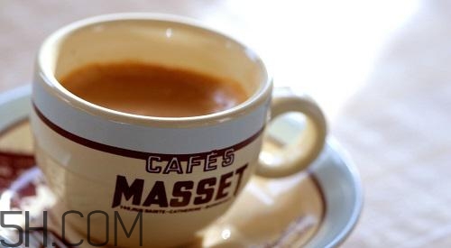 早上空腹可以喝咖啡嗎？早上空腹喝咖啡好嗎？