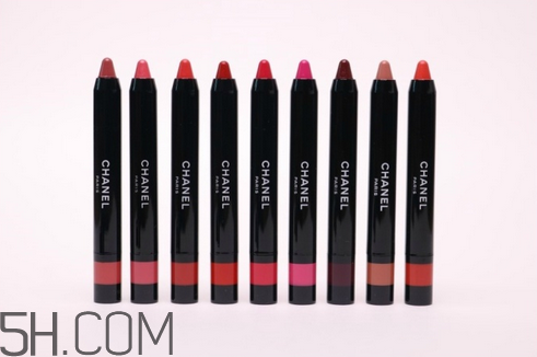 香奈兒蠟筆唇膏口紅試色 涂口紅的注意事項 香奈兒蠟筆唇膏口紅試色 涂口紅的注意事項