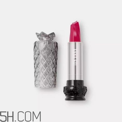 涂口紅前用bb打底可以嗎？最近比較火的口紅品牌有哪些？