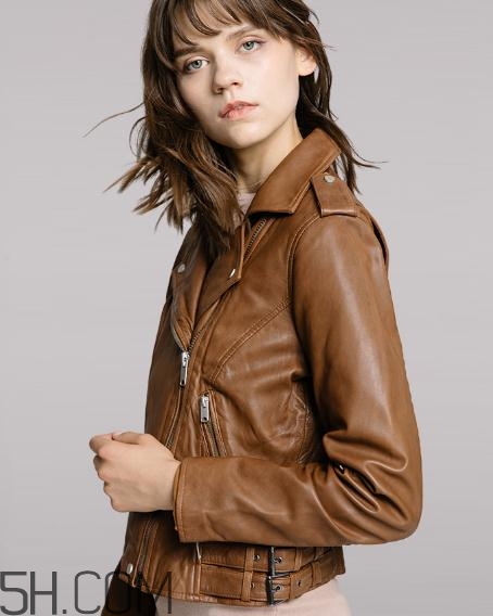 皮衣能用洗衣機洗嗎？皮衣可以脫水嗎？