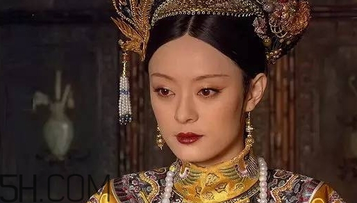 正宮紅口紅是什么顏色？正宮紅口紅試色