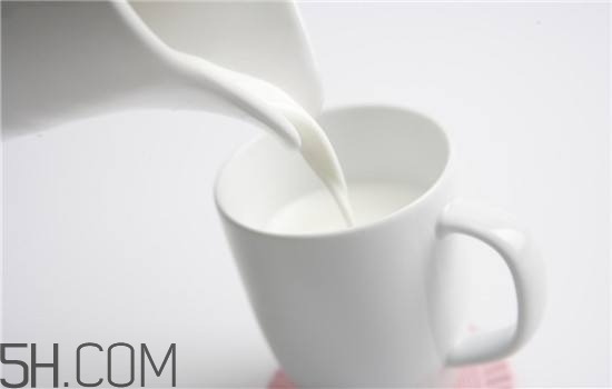 牛奶護(hù)膚有什么竅門？牛奶護(hù)膚的竅門有哪些？